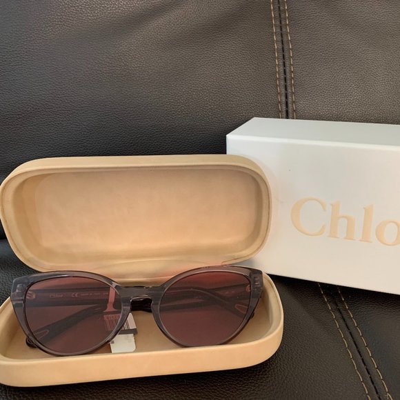 Chloe Willow Cat-eye Sunglasses main image 9